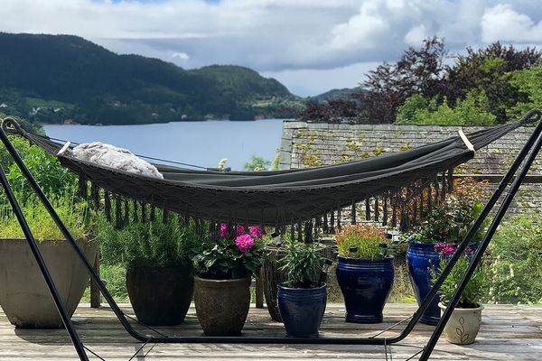 Hovedbilde Hengekøye med frynser i romantisk stil - mørk grå